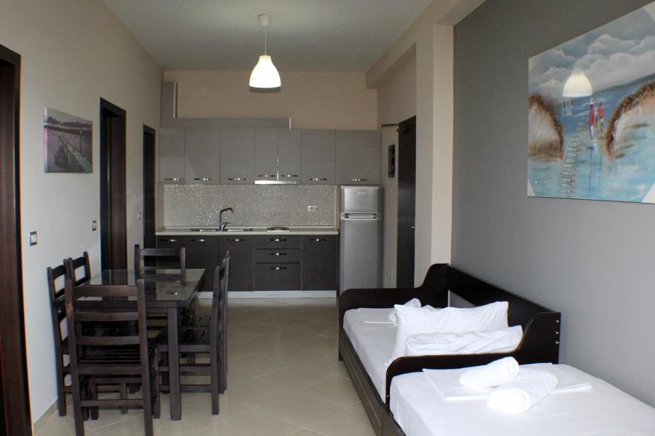 Vila Hadhri Borsh Exterior photo